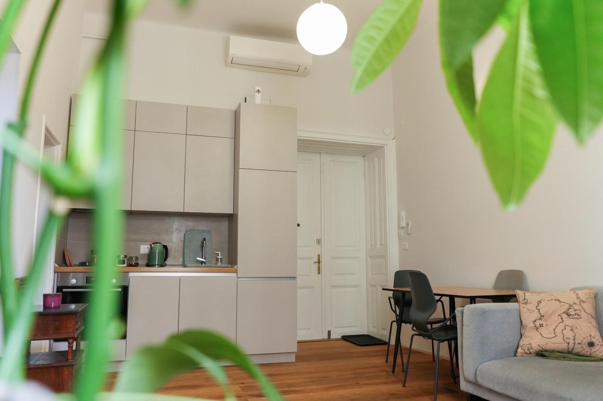 Apartment Ludwig - Films & Movies Collection 萨格勒布 外观 照片